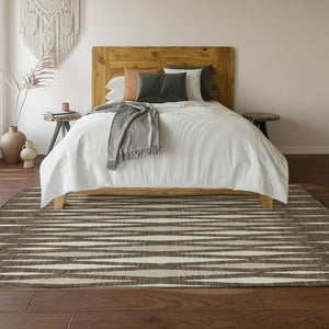 HomeRoots 8' X 10' Brown & Ivory Geometric Area Rug - Washable, UV-Protected, Stain-Resistant for Modern Homes 670037