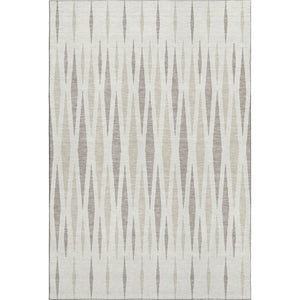 HomeRoots 8' X 10' Ivory & Beige Geometric Area Rug - Washable, UV Protected, Stain Resistant for Family Homes 670061