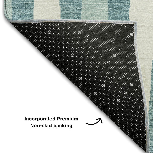 HomeRoots 8' Teal And Ivory Geometric Round Rug - Washable, UV Protective, Durable, Stylish for Any Space! 670084