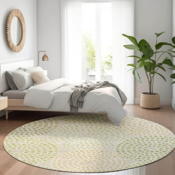 HomeRoots 8' Artichoke Green Beige Ivory Geometric Round Rug - Washable, UV Protected & Stain Resistant Design 670090