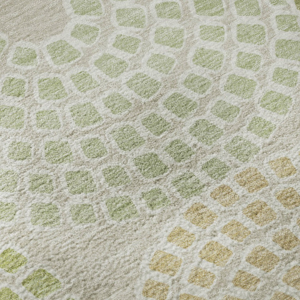 HomeRoots 8' Artichoke Green Beige Ivory Geometric Round Rug - Washable, UV Protected & Stain Resistant Design 670090