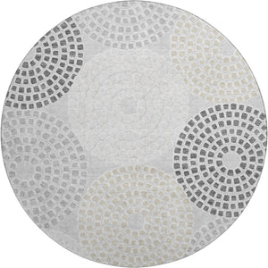 HomeRoots 8' Gray Charcoal & Silver Geometric Round Rug - Washable, UV-Protected, Durable for High-Traffic Areas 670114