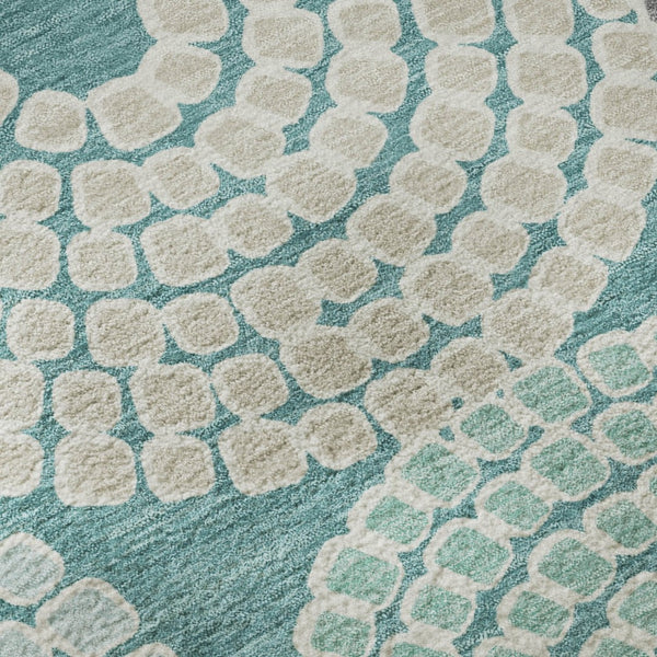 HomeRoots 8' Teal Gray Beige Geometric Round Rug - Washable, UV Protected, Durable for High-Traffic Spaces 670156