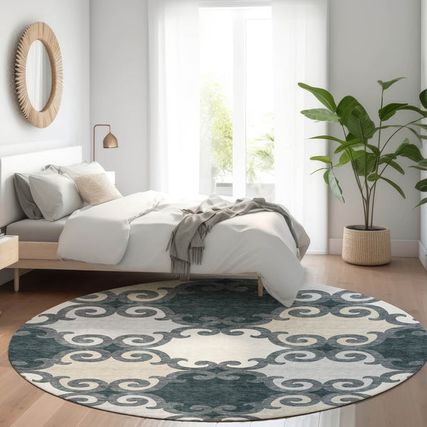 HomeRoots 8' Chic Gray Charcoal & Silver Trellis Washable Round Rug with UV Protection for Active Homes 670180