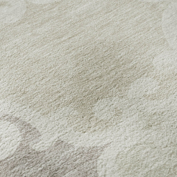 HomeRoots 5' X 8' Ivory Beige Trellis Area Rug - Stylish, Washable, UV Protected, Ideal for High-Traffic Spaces 670191