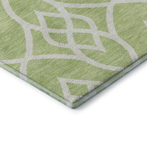HomeRoots 5' X 8' Artichoke Green Trellis Area Rug - Washable, UV-Protected, Stylish & Stain-Resistant Decor 670233