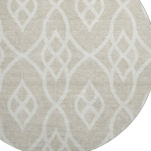 HomeRoots 8' Beige and Ivory Trellis Round Rug - Durable, Washable, UV-Protected for Stylish Living Spaces! 670240