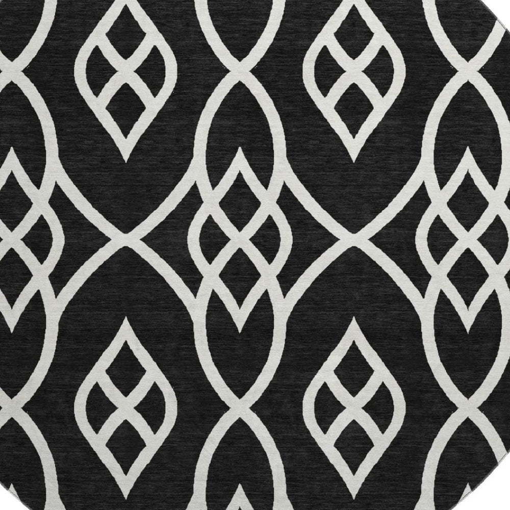 HomeRoots 8' Black And Ivory Trellis Round Rug – Washable, UV-Protected, Stain-Resistant for Busy Homes! 670246