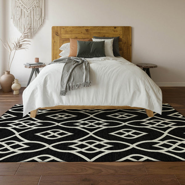 HomeRoots 9' X 12' Elegant Black And Ivory Trellis Area Rug – Washable, UV Protected, Perfect for Any Space! 670248