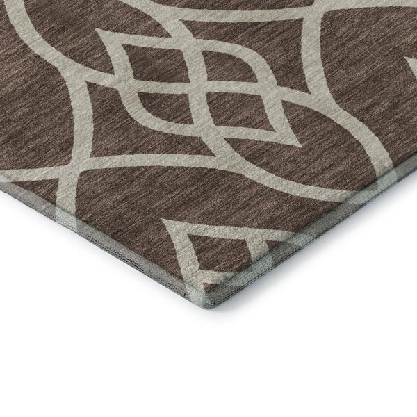 HomeRoots 5' X 8' Chocolate and Beige Trellis Rug – Washable, UV-Protected, Stain-Resistant for Easy Care! 670251