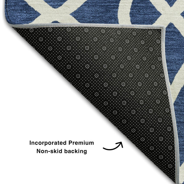 HomeRoots 5' Navy Blue & Ivory Trellis Area Rug - Washable, UV Protected, Stain-Resistant for Indoor/Outdoor Use 670281