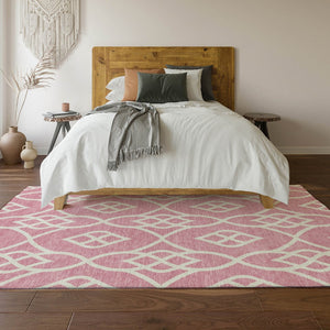 HomeRoots 5' X 8' Pink And Ivory Trellis Area Rug - Washable, UV Protected, Stain Resistant for Busy Homes! 670293