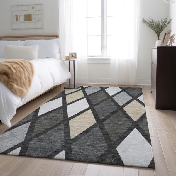 HomeRoots 10' Geometric Washable Area Rug in Gray, Silver & Tan - UV Protected, Stain Resistant & Durable! 670477