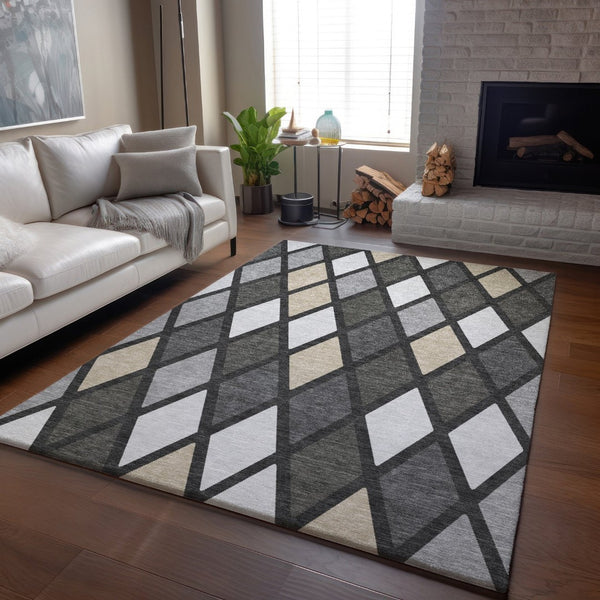 HomeRoots 10' Geometric Washable Area Rug in Gray, Silver & Tan - UV Protected, Stain Resistant & Durable! 670477