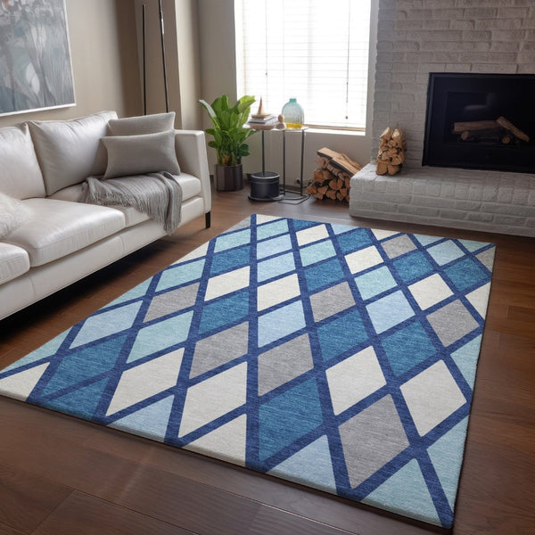 HomeRoots 5' X 8' Navy Blue & Ivory Geometric Area Rug - Stylish, Washable, UV-Protected for Modern Spaces 670485