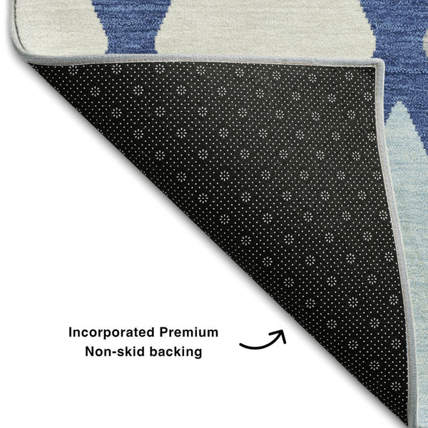 HomeRoots 8' Navy Blue & Ivory Geometric Washable Round Rug - Durable, Stain Resistant, UV Protected for Homes 670486