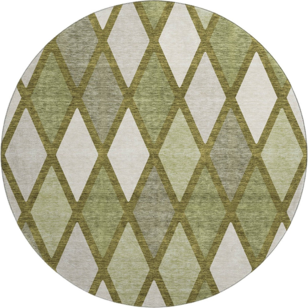 HomeRoots 8' Olive Green and Ivory Geometric Round Rug - Washable, UV Protected, Perfect for High Traffic Areas 670492