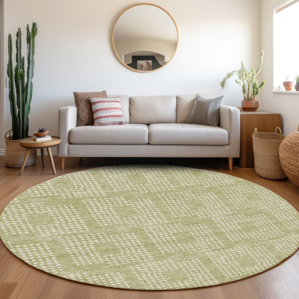 HomeRoots 8' Artichoke Green & Ivory Geometric Round Rug – Stylish, Washable, UV-Protective, Durable Design 670679