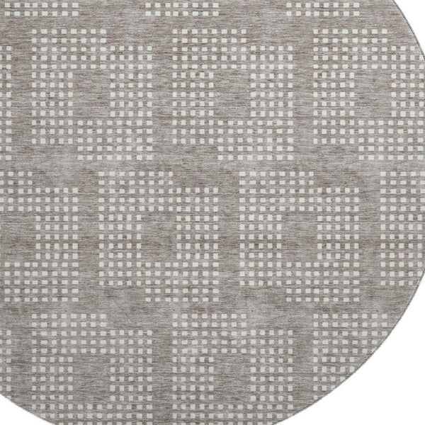 HomeRoots 8' Taupe and Ivory Geometric Round Rug - Washable, UV Protected, Stain Resistant for Busy Homes 670745