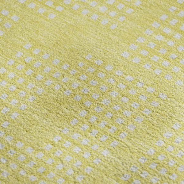 HomeRoots 10' X 14' Yellow Geometric Washable Area Rug - UV Protected, Stain Resistant & Family-Friendly Design 670766