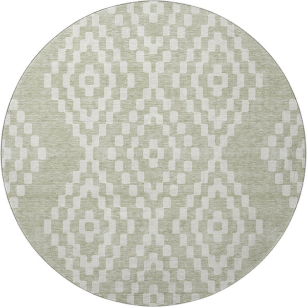 HomeRoots 8' Artichoke Green & Ivory Geometric Washable Round Rug - Durable, UV Protected, Stain Resistant Design 670769