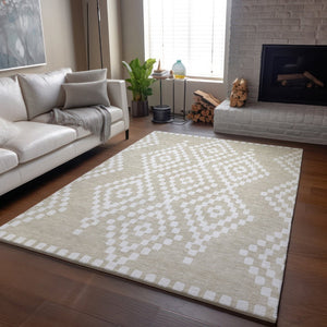 HomeRoots 8' X 10' Washable Beige & Ivory Geometric Area Rug with UV Protection - Durable & Family-Friendly! 670776