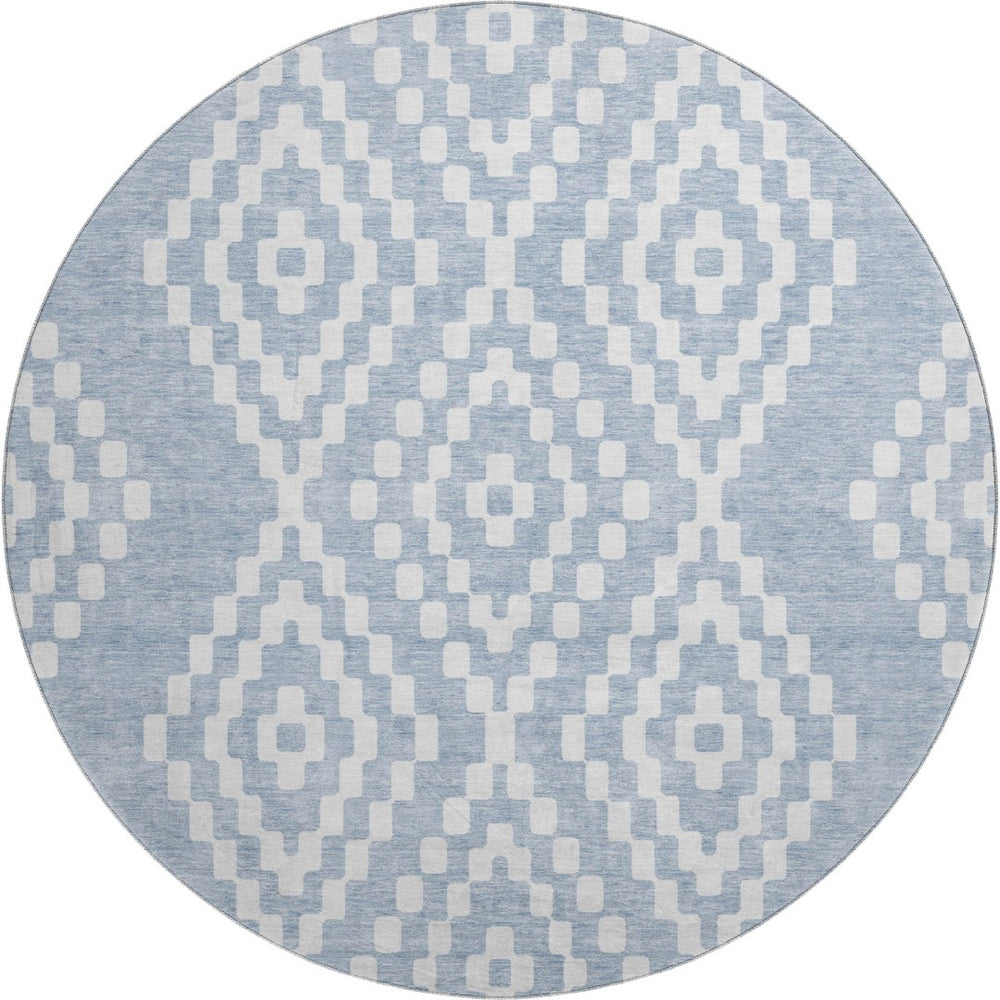 HomeRoots 8' Denim Blue and Ivory Geometric Round Rug – Stylish, Washable, UV-Protected for All Spaces! 670787