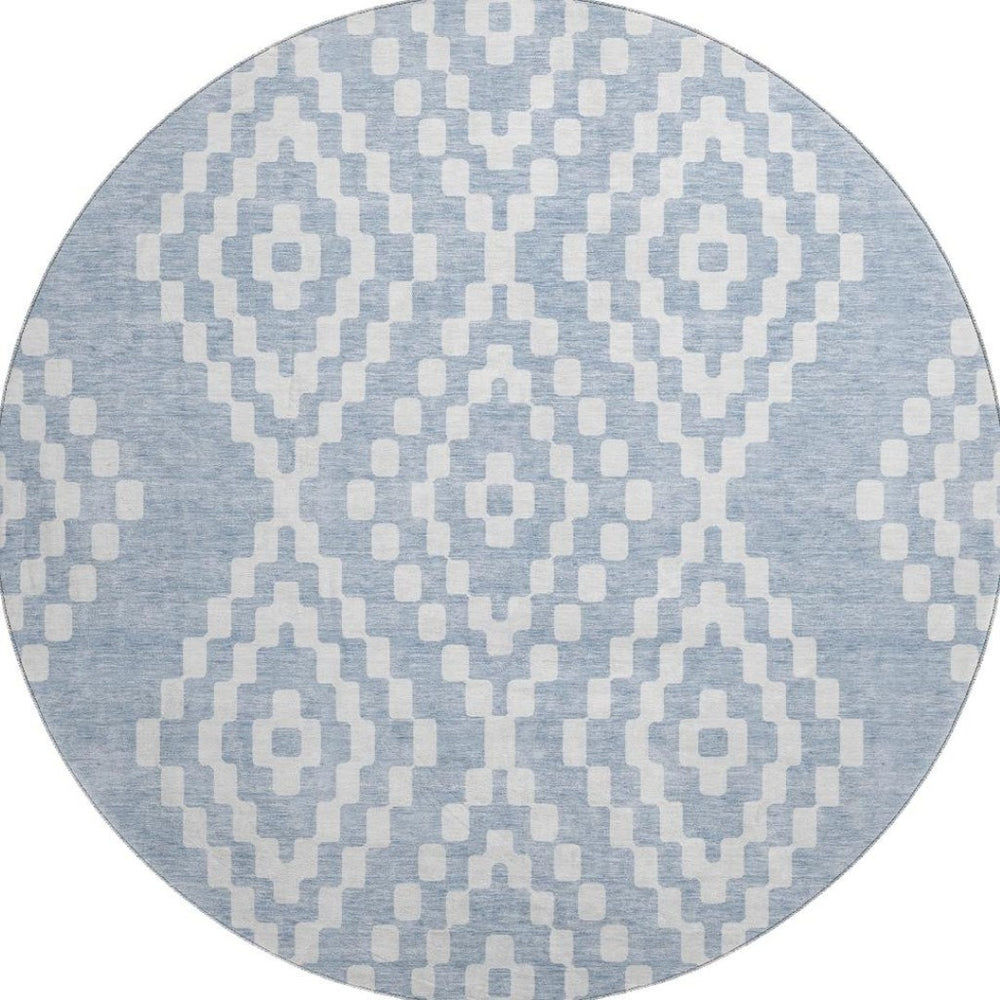 HomeRoots 8' Denim Blue and Ivory Geometric Round Rug – Stylish, Washable, UV-Protected for All Spaces! 670787