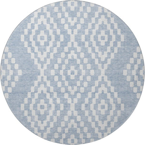 HomeRoots 8' Denim Blue and Ivory Geometric Round Rug – Stylish, Washable, UV-Protected for All Spaces! 670787