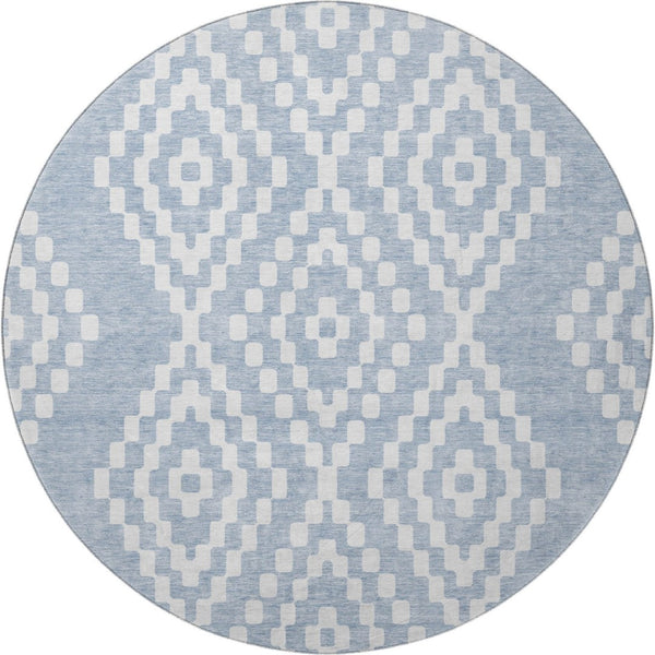 HomeRoots 8' Denim Blue and Ivory Geometric Round Rug – Stylish, Washable, UV-Protected for All Spaces! 670787