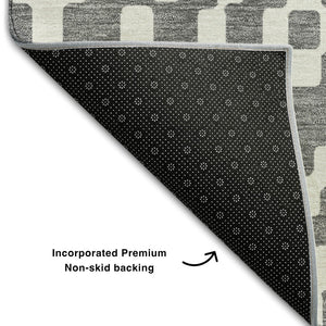 HomeRoots 9' X 12' Gray And Ivory Geometric Area Rug – Durable, Washable, UV-Protected for Family Homes 670795