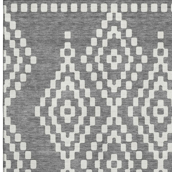 HomeRoots 10' X 14' Gray And Ivory Geometric Area Rug - Washable, UV Protected, Stylish & Durable for Homes 670796