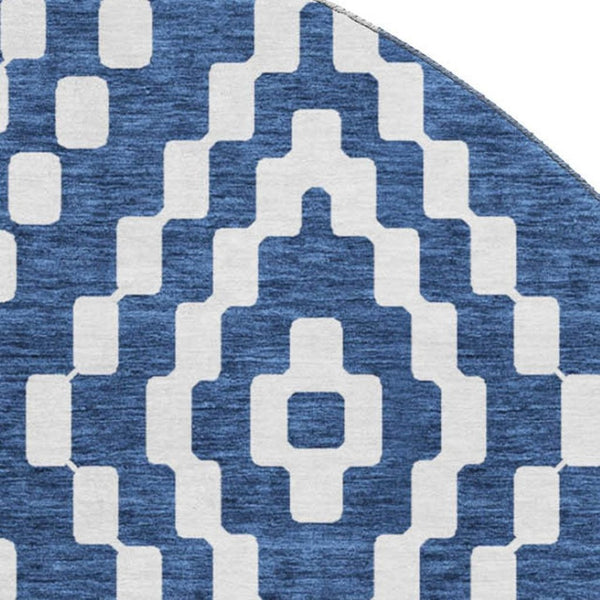 HomeRoots 8' Navy Blue & Ivory Geometric Washable Round Rug - Durable, UV-Protected, Modern Decor Essential 670805
