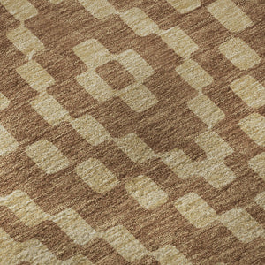 HomeRoots 8' Stylish Rust and Copper Geometric Round Rug - Washable, UV Protected, Durable for High Traffic Areas 670811