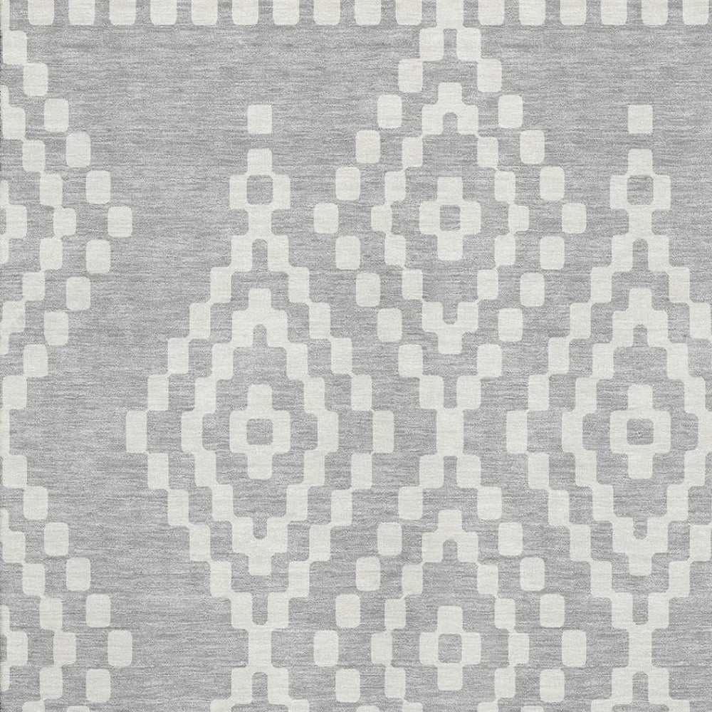 HomeRoots 5' X 8' Silver and Ivory Geometric Washable Area Rug with UV Protection for Stylish Homes and Pets 670828