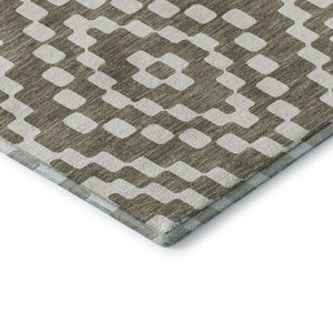 HomeRoots 5' X 8' Taupe and Ivory Geometric Area Rug – Stylish, Washable, Durable, and UV-Protected for Homes 670834