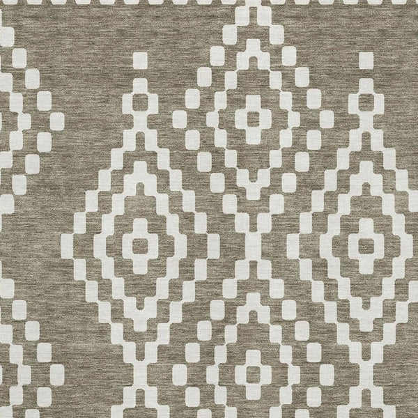 HomeRoots 5' X 8' Taupe and Ivory Geometric Area Rug – Stylish, Washable, Durable, and UV-Protected for Homes 670834