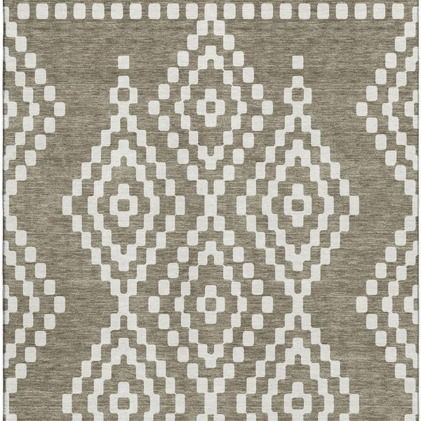 HomeRoots 5' X 8' Taupe and Ivory Geometric Area Rug – Stylish, Washable, Durable, and UV-Protected for Homes 670834