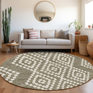HomeRoots 8' Stylish Taupe & Ivory Geometric Washable Round Rug with UV Protection – Perfect for High-Traffic Areas 670835
