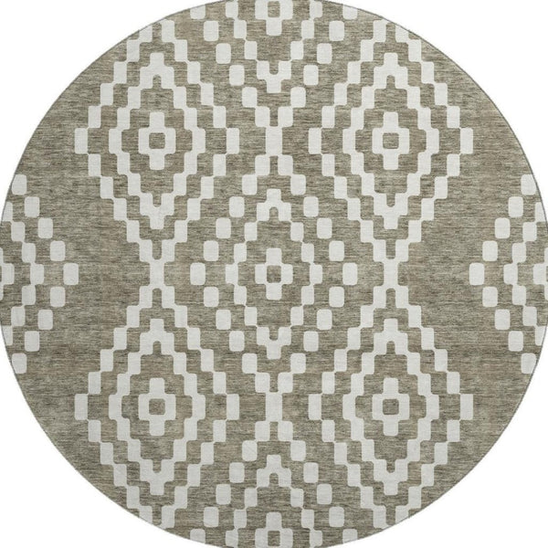 HomeRoots 8' Stylish Taupe & Ivory Geometric Washable Round Rug with UV Protection – Perfect for High-Traffic Areas 670835