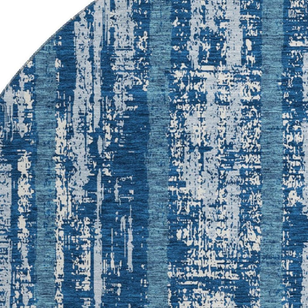 HomeRoots 8' Blue And Ivory Striped Round Rug - Washable, UV Protected, Ideal for Living Rooms and Patios 670865