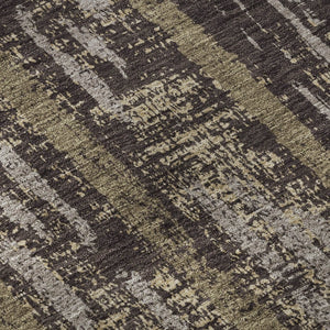 HomeRoots 8' Chocolate and Taupe Striped Washable Round Rug - Durable, Stain Resistant, UV Protected Design! 670877