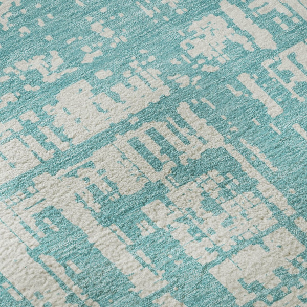 HomeRoots 8' Aqua and Ivory Abstract Round Rug - Washable, UV-Protected, Durable, Perfect for High-Traffic Areas 671117