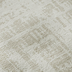 HomeRoots 8' Ivory and Beige Modern Abstract Washable Round Rug with UV Protection for Stylish Living Spaces 671153