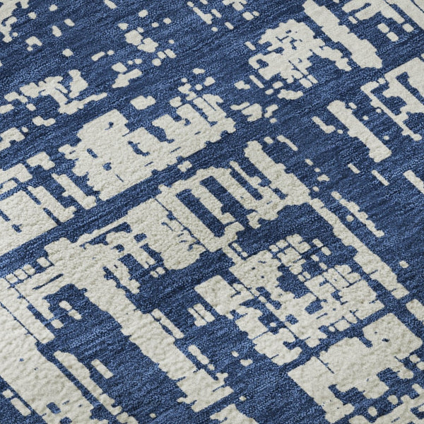 HomeRoots 8' Navy Blue and Ivory Abstract Round Rug - Washable, UV-Resistant, Durable, Modern Design for Homes 671159