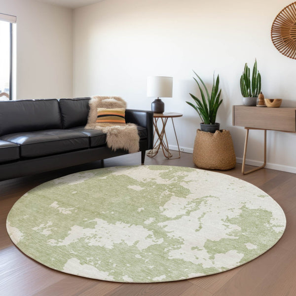 HomeRoots 8' Artichoke Green and Ivory Abstract Round Rug - Washable, UV-Protected, Stain-Resistant Design! 671261