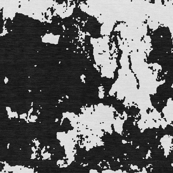 HomeRoots 5' X 8' Black and White Abstract Area Rug - Washable, UV Protected, Stain-Resistant for Modern Homes! 671272