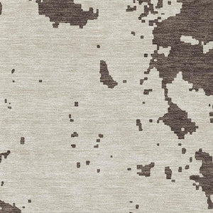 HomeRoots 5' X 8' Washable Abstract Area Rug in Brown & Beige - Durable, UV-Protected, Soft & Stylish Design 671278