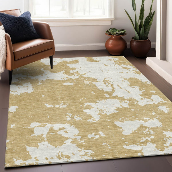 HomeRoots 5' X 8' Gold And Beige Abstract Area Rug – Washable, UV Protected, Durable for High-Traffic Homes 671284
