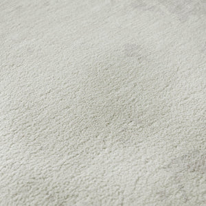HomeRoots 8' Ivory And Beige Abstract Round Rug - Washable, Stain-Resistant, UV-Protected for High-Traffic Areas 671303